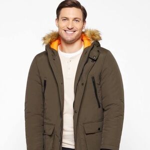 BLEECKER AND BROAD Olive Parka with Fur Lined Hood size M